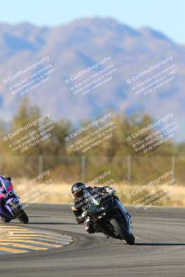 media/Jan-10-2025-CVMA Friday Practice (Fri) [[489e0da257]]/Group 4 and Trackday/Session 5 (Turn 7)/